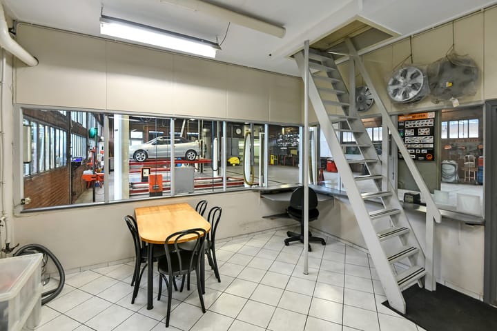 Foto 28 van Tielsestraat 184