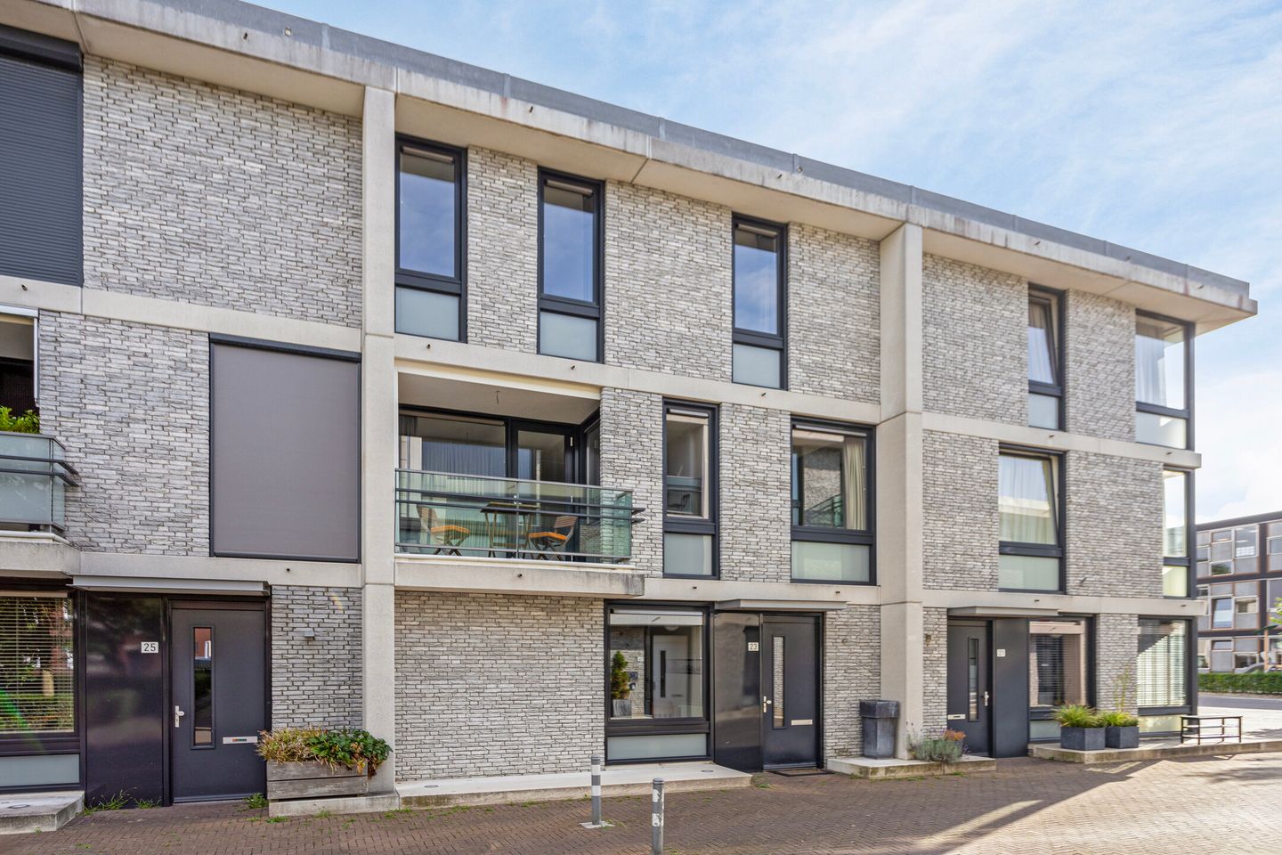 Foto 1 van Van Hoftenstraat 23