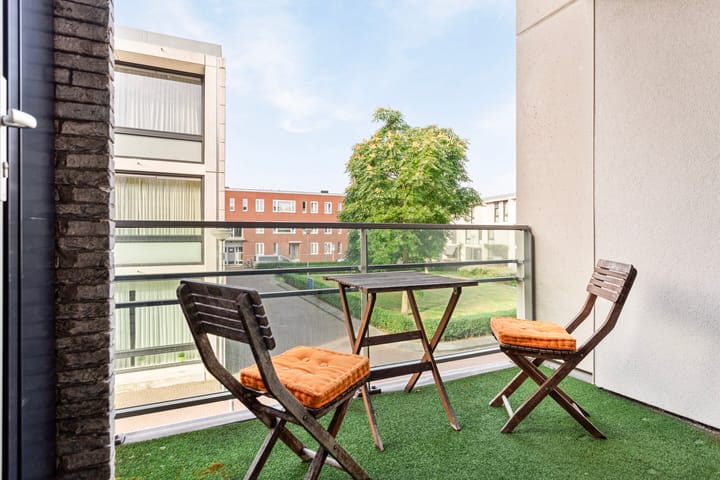 Foto 6 van Van Hoftenstraat 23