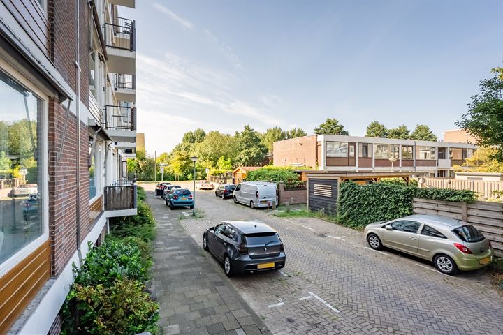 Bekijk foto 18 van van der Werffstraat 182