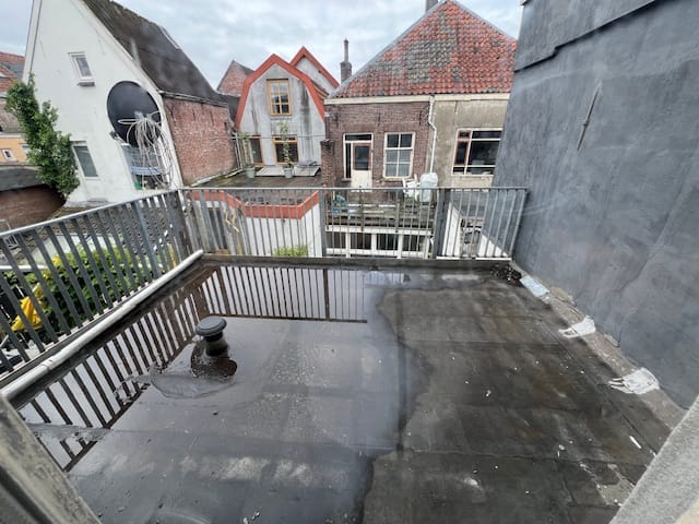 Bekijk foto 5 van Plein 10