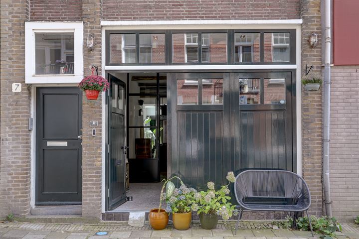 View photo 2 of Kuipersstraat 9