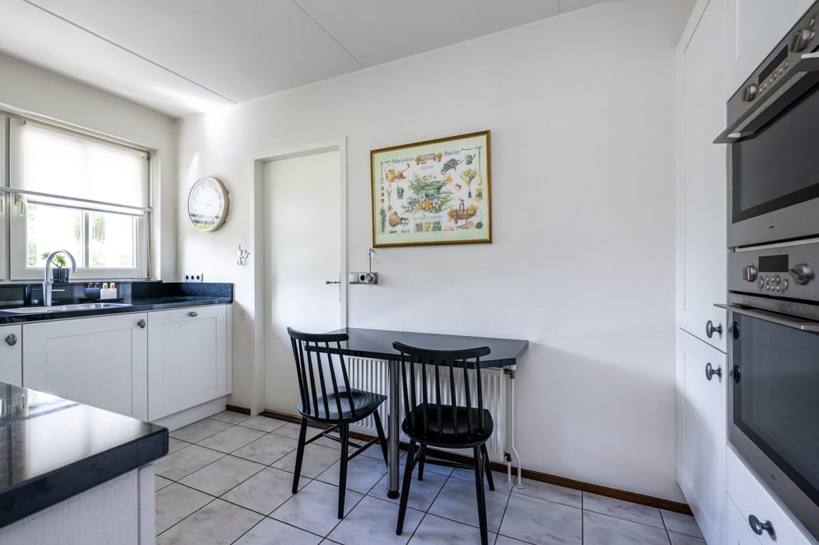 Foto 24 van Prins Bernhardlaan 145