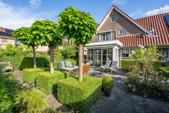 Foto 46 van Prins Bernhardlaan 145