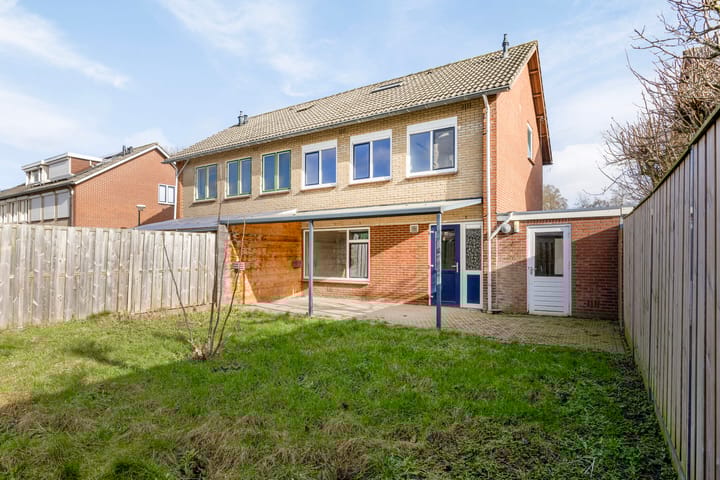 Foto 33 van Robijnlaan 87