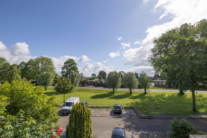 Foto 2 van Mr.J.C.Bührmannlaan 99