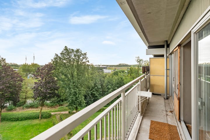 Foto 19 van Aalscholversingel 476