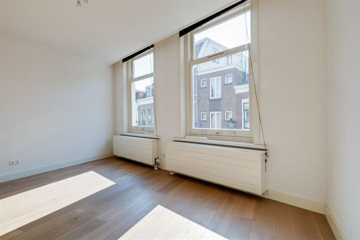 Bekijk foto 9 van Twijnstraat 18-A