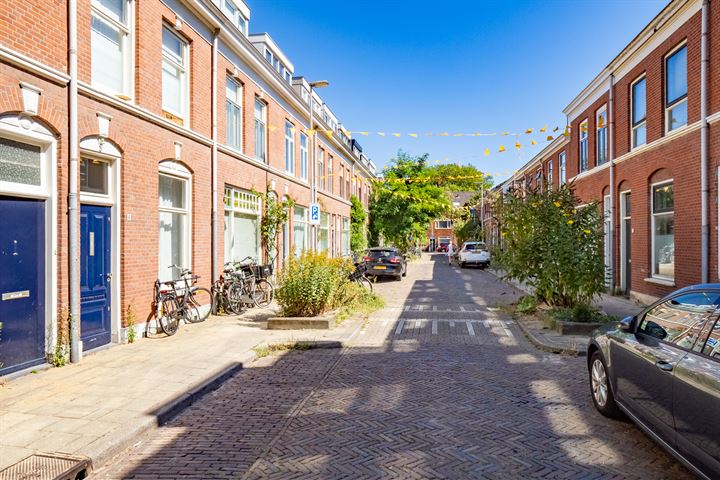 Bekijk foto 33 van Anjelierstraat 4