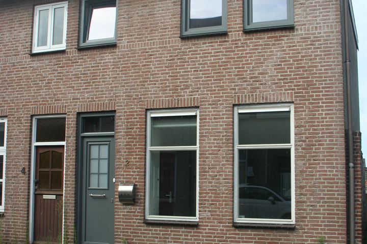 Bekijk foto 5 van Maarten Trompstraat 2