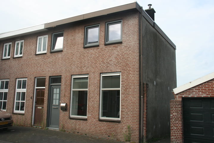 Bekijk foto 6 van Maarten Trompstraat 2