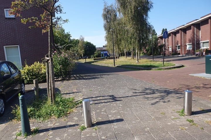 Bekijk foto 30 van Berlijnstraat 20