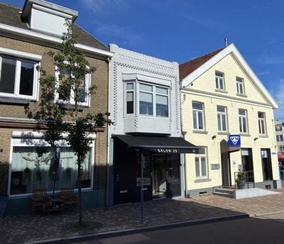 Dorpsstraat 25