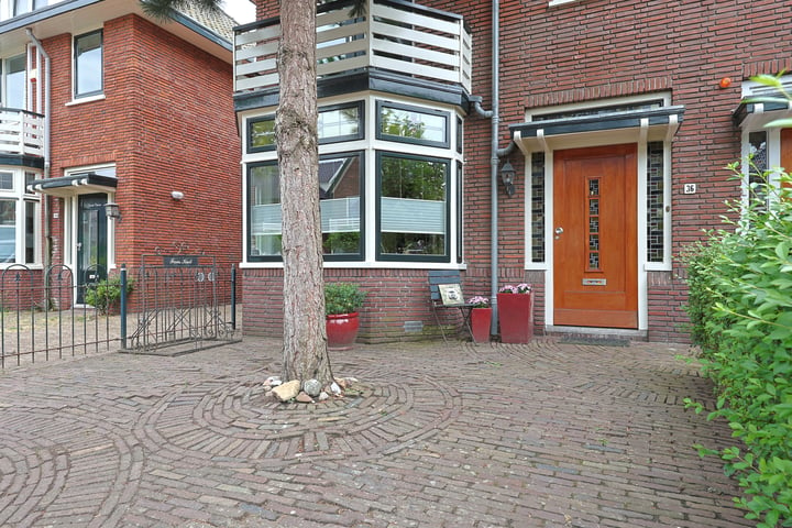 Bekijk foto 4 van Hendrik Burgerstraat 36