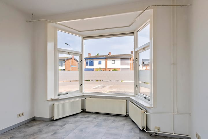 Foto 8 van Sportveldstraat 63