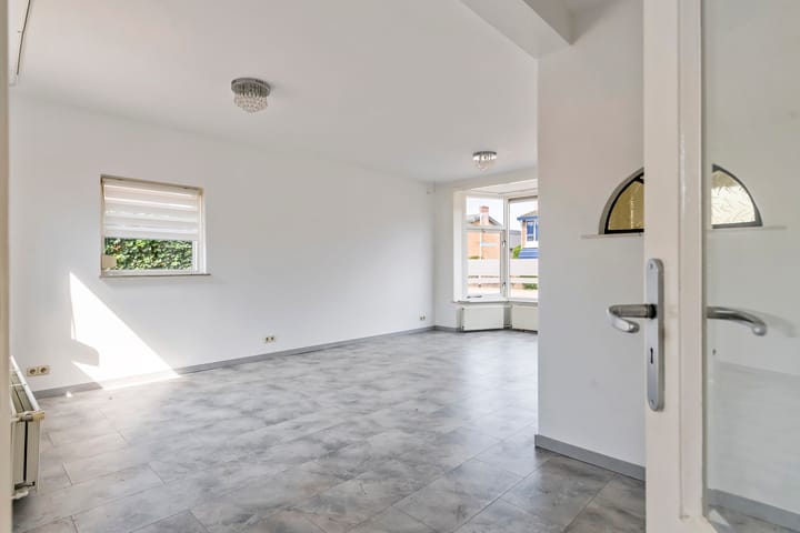 Foto 9 van Sportveldstraat 63