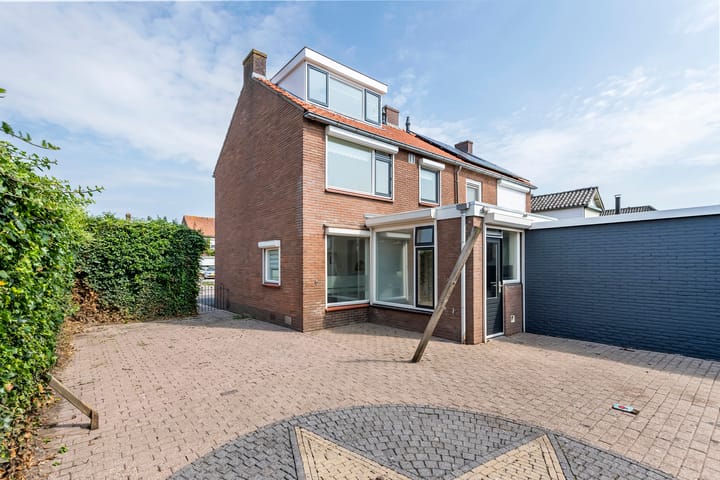 Foto 17 van Sportveldstraat 63