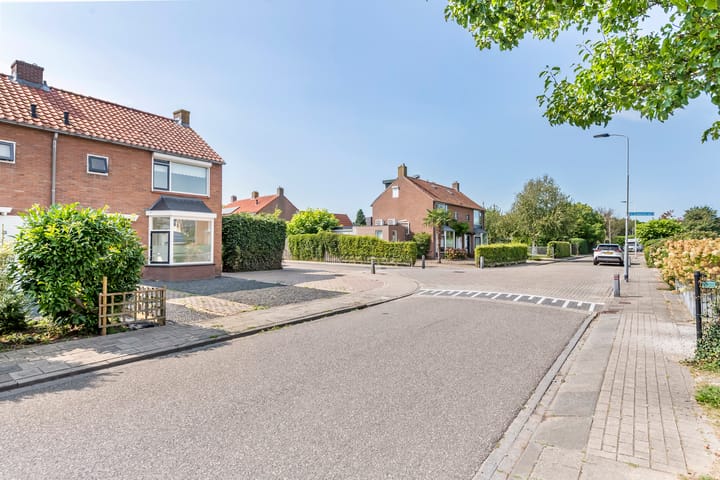 Foto 36 van Sportveldstraat 63