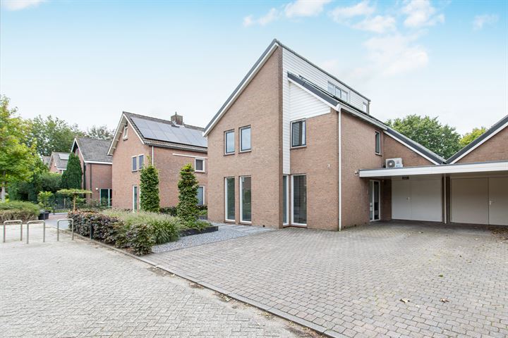 View photo 70 of Looiersstraat 9