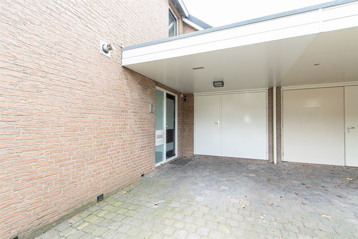 View photo 57 of Looiersstraat 9