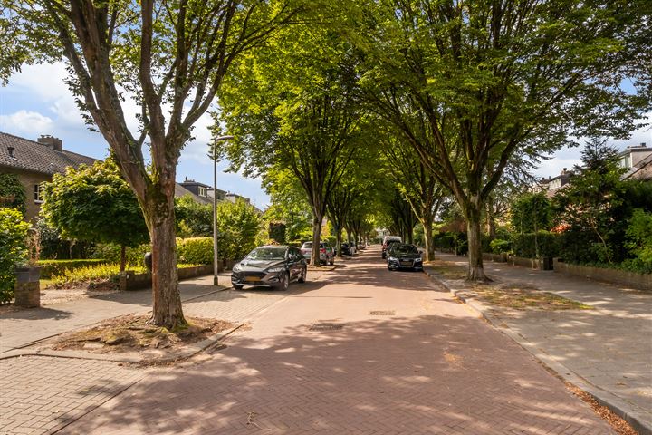 Bekijk foto 34 van Kamperfoeliestraat 25