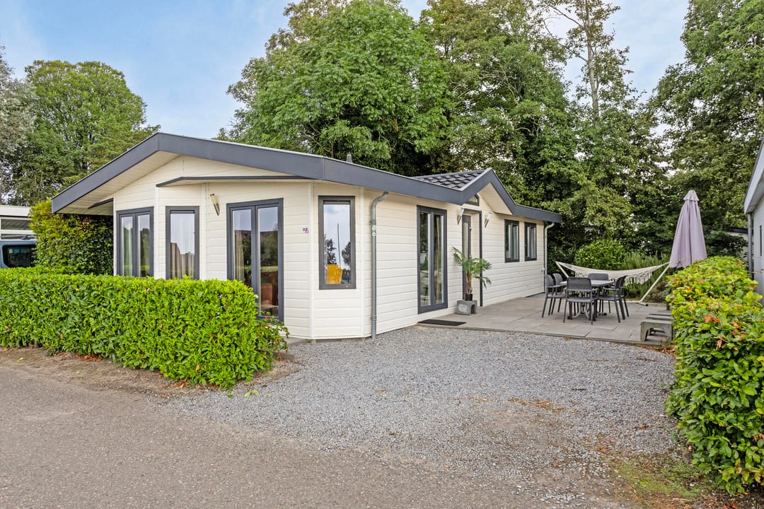 Foto 1 van Rijksstraatweg 186-302