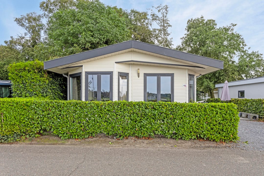 Foto 26 van Rijksstraatweg 186-302