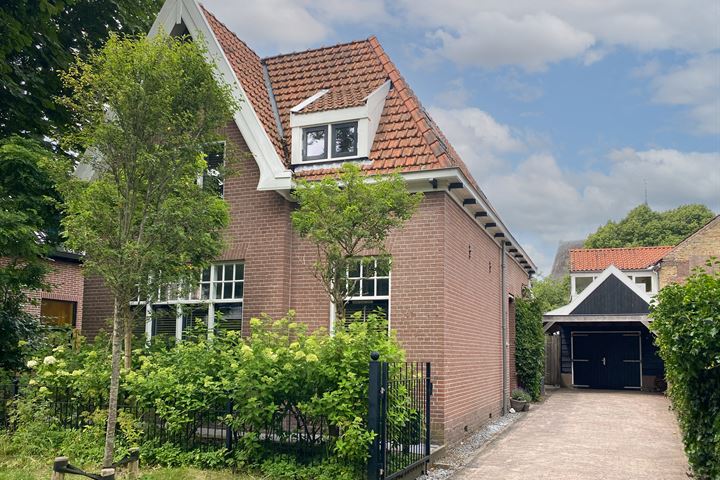 Bekijk foto 44 van Beemsterlaan 3