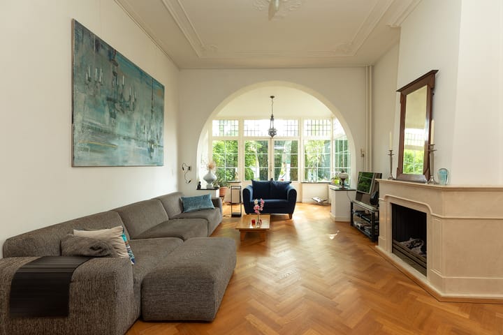 Foto 2 van Alexanderlaan 1