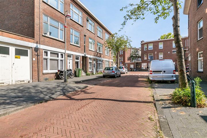 Bekijk foto 23 van Reinwardtstraat 8