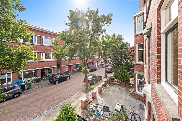 View photo 28 of van Gaesbekestraat 10