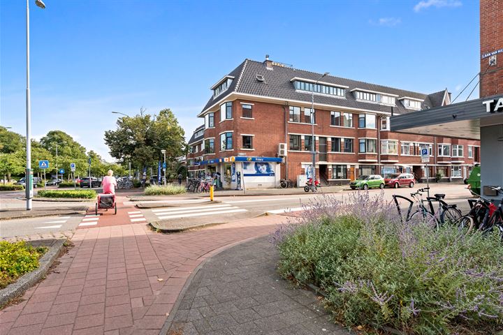 View photo 30 of van Gaesbekestraat 10