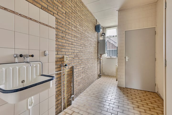 Foto 16 van Westerein 32