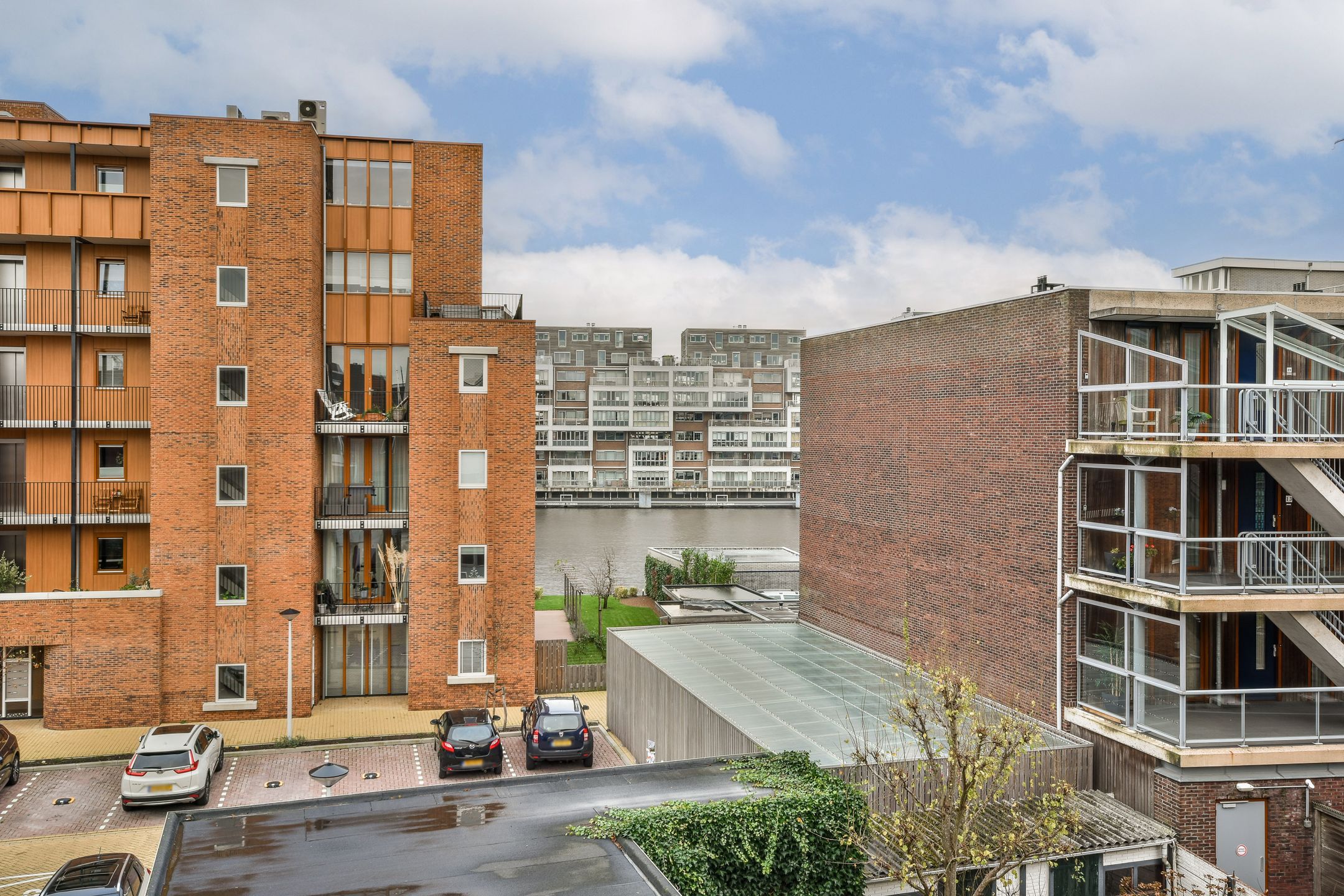 Foto 24 van Westzijde 110-A