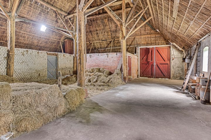 Foto 25 van Westerein 32