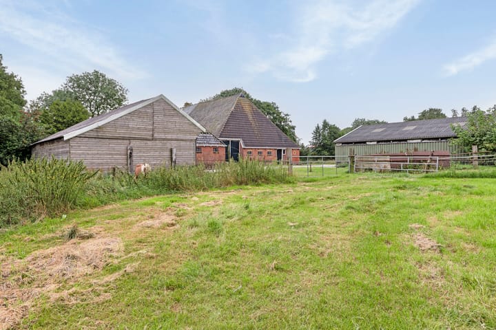 Foto 37 van Westerein 32