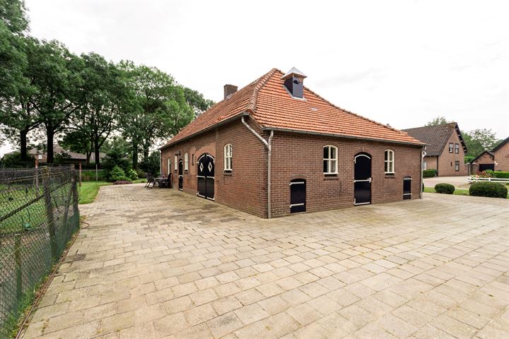 Bekijk foto 38 van Leeuwkesgraaf 2