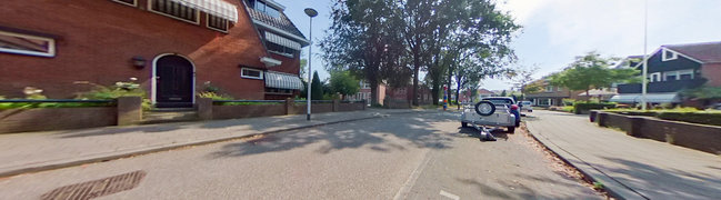 View 360° photo of Vooraanzicht of Kruisstraat 4