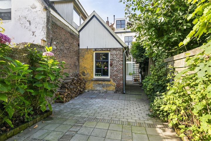 Bekijk foto 3 van Spittaalstraat 43