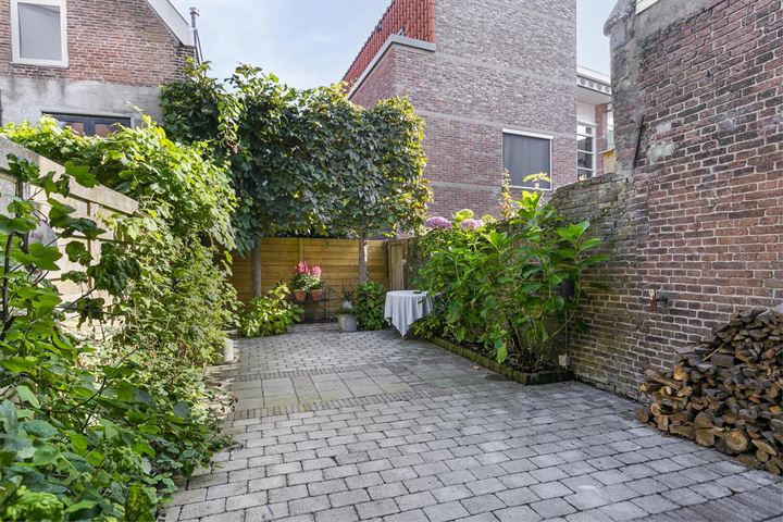 Bekijk foto 30 van Spittaalstraat 43