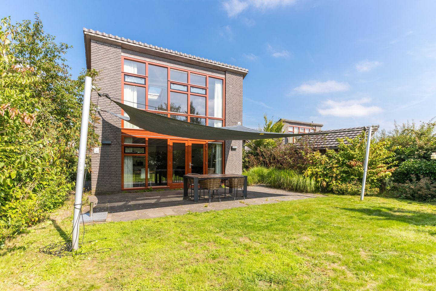 Foto 25 van Oostgrasdijk 1-11