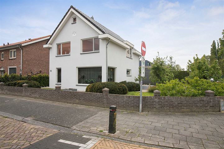 View photo 31 of Bentinckstraat 38