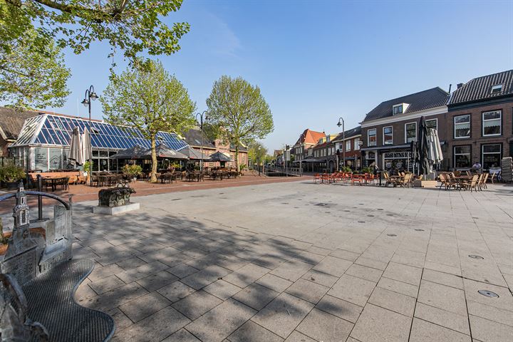 View photo 37 of Bentinckstraat 38