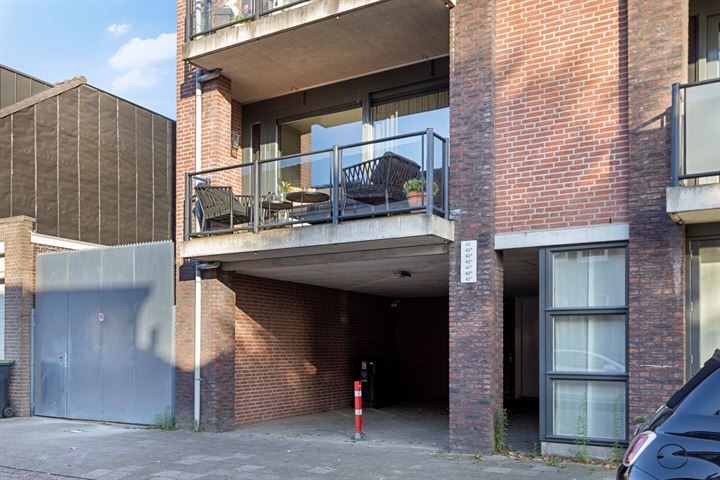 Bekijk foto 32 van Groeseindstraat 42-A