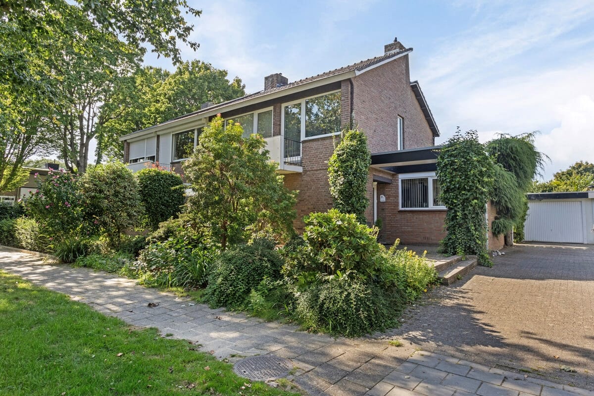 Foto 1 van Einthovenstraat 3