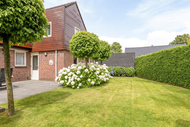 Foto 22 van Breemösstraat 6