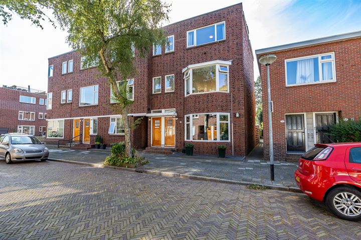 View photo 2 of Van Panhuysstraat 32-A