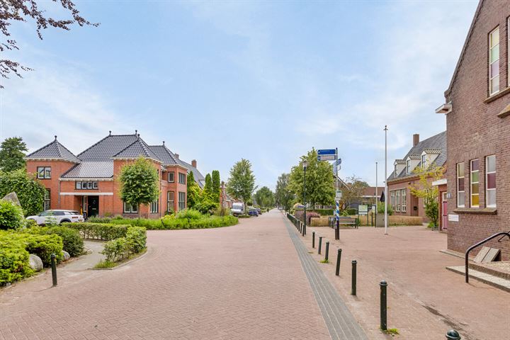 Bekijk foto 40 van Hoofdweg 23