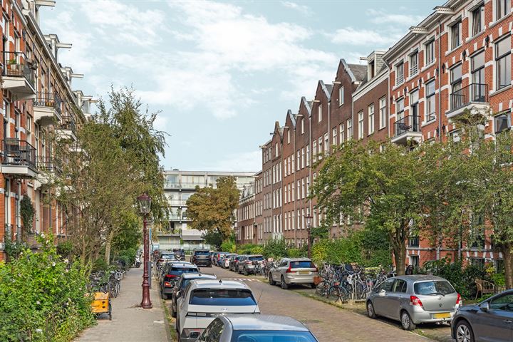 View photo 28 of Burmanstraat 26-4