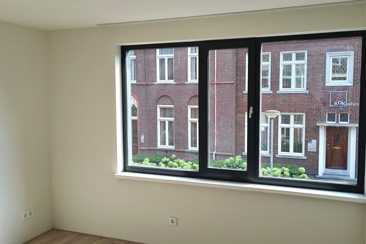 View photo 14 of Bongerdstraat 15-C